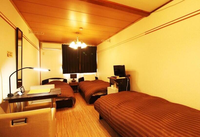 بنسيون Daigo House