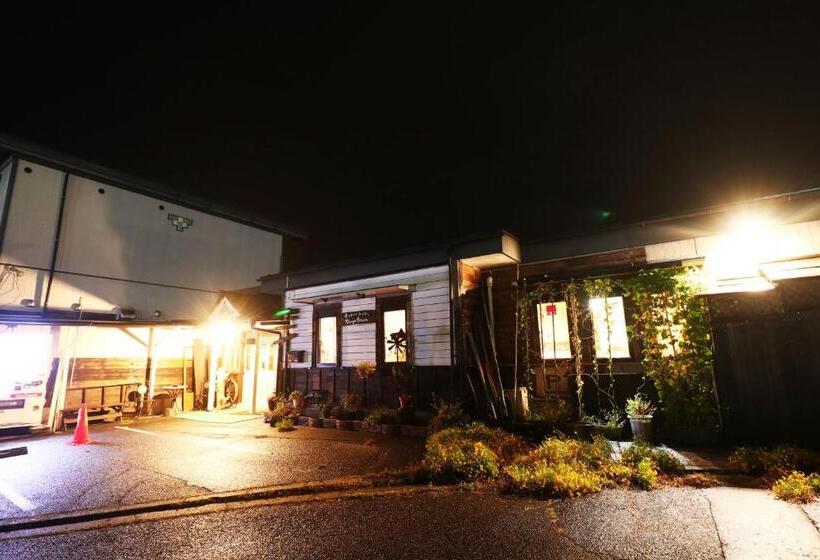 بنسيون Daigo House