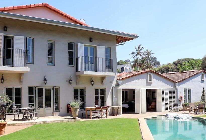 Пансион Maison H Guest House