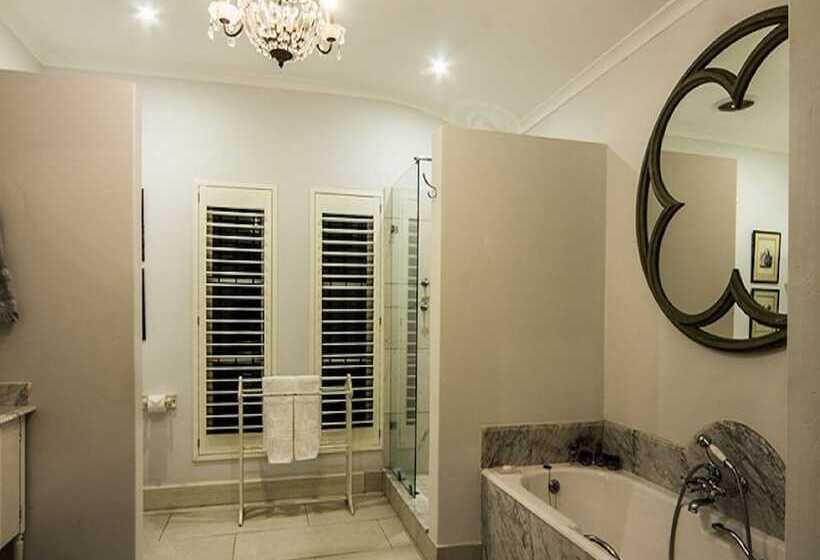 Пансион Maison H Guest House