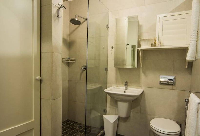 Пансион Maison H Guest House