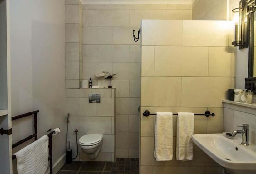 Пансион Maison H Guest House