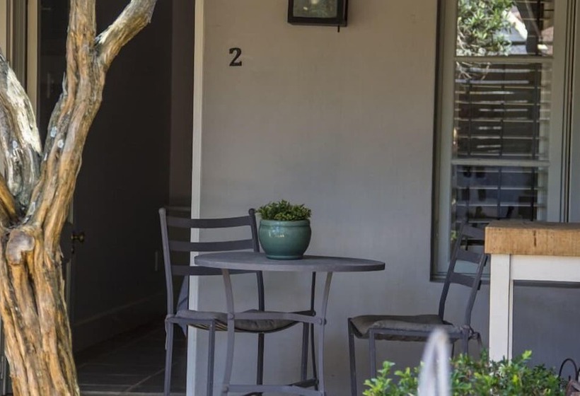 Пансион Maison H Guest House