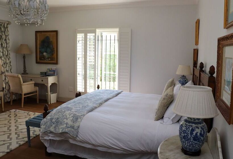 Пансион Maison H Guest House