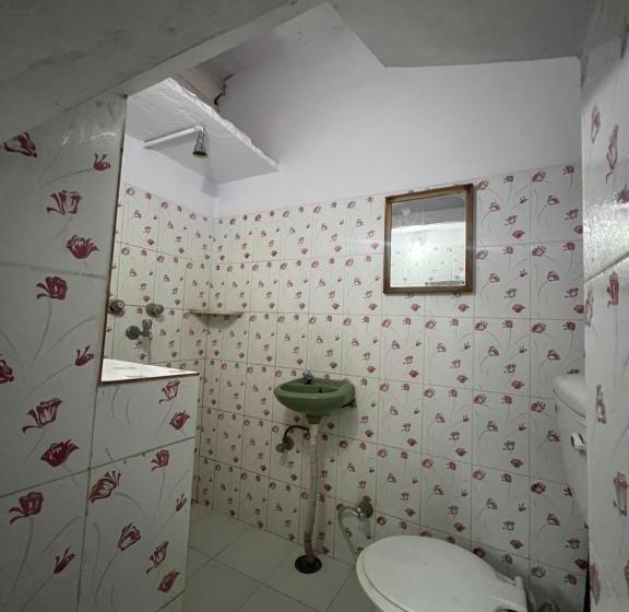 پانسیون Nukkad Guest House