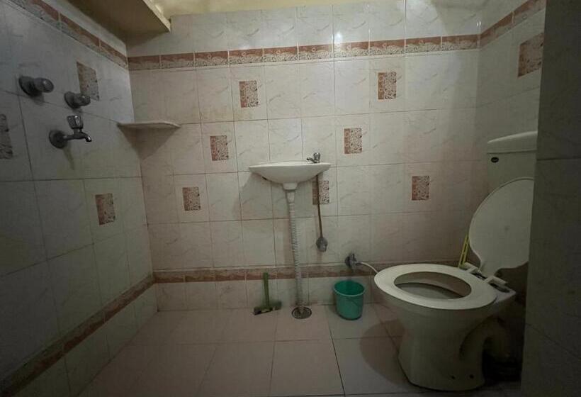 پانسیون Nukkad Guest House