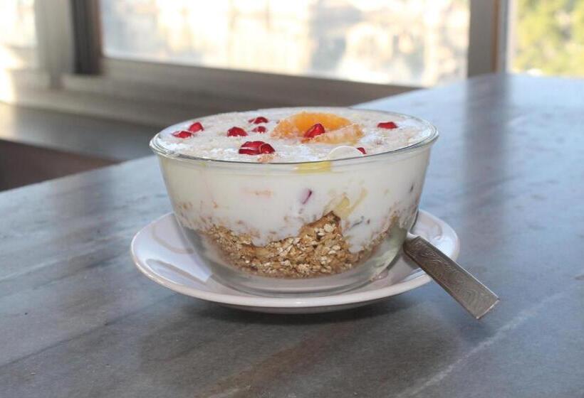 پانسیون Nukkad Guest House