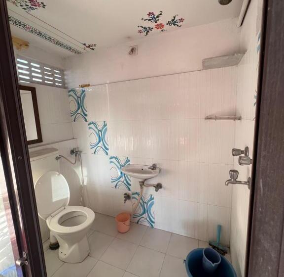 پانسیون Nukkad Guest House