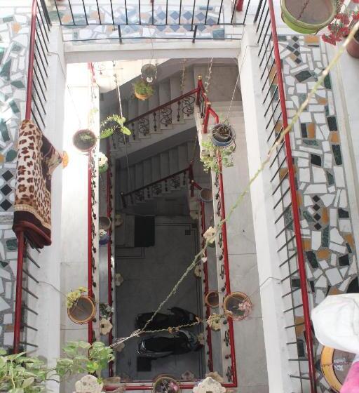 پانسیون Nukkad Guest House