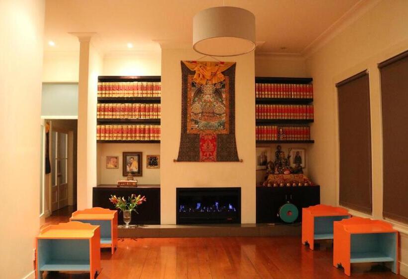 Pension Nyima Tashi Buddhist Centre