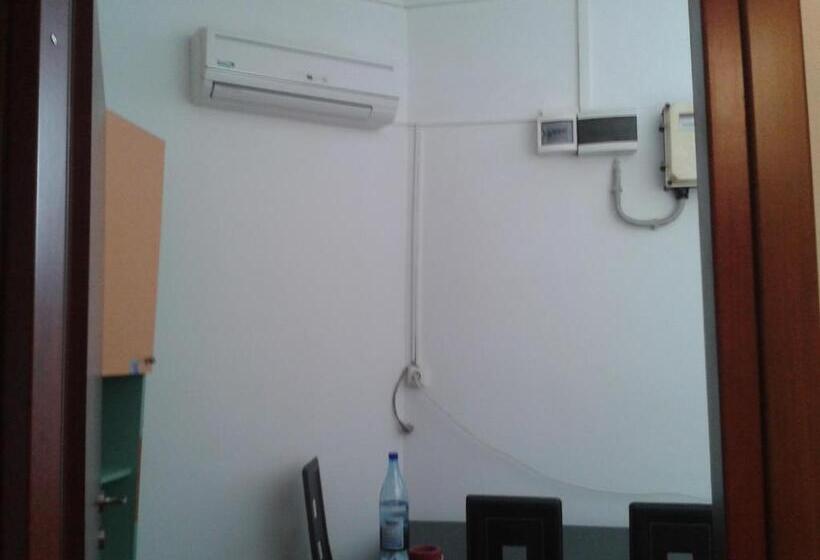 ペンション Studio Julius Constanta