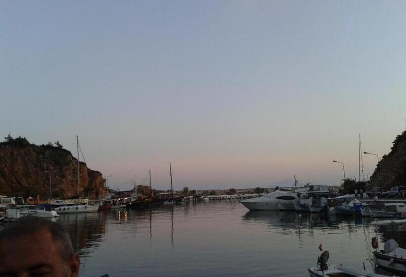 ペンション Studio Julius Constanta