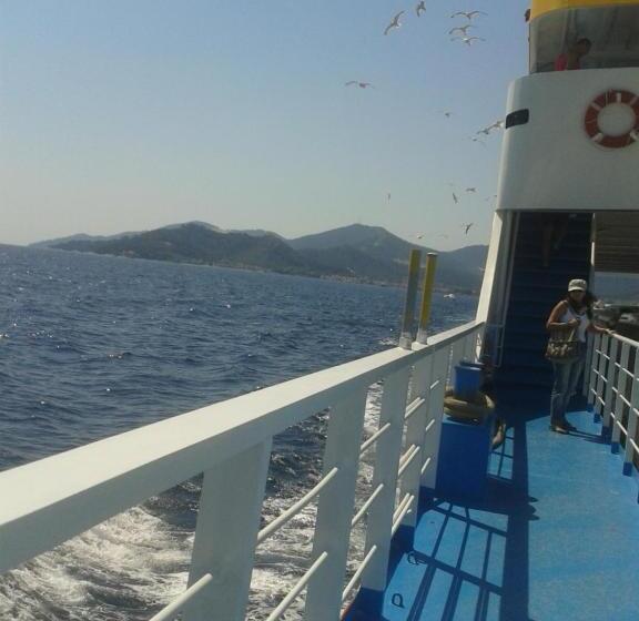 ペンション Studio Julius Constanta