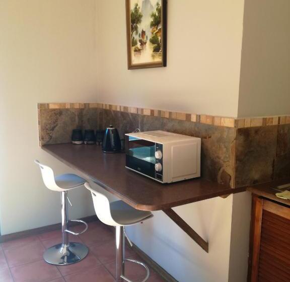 Пансион Villa Tropicana  South Africa