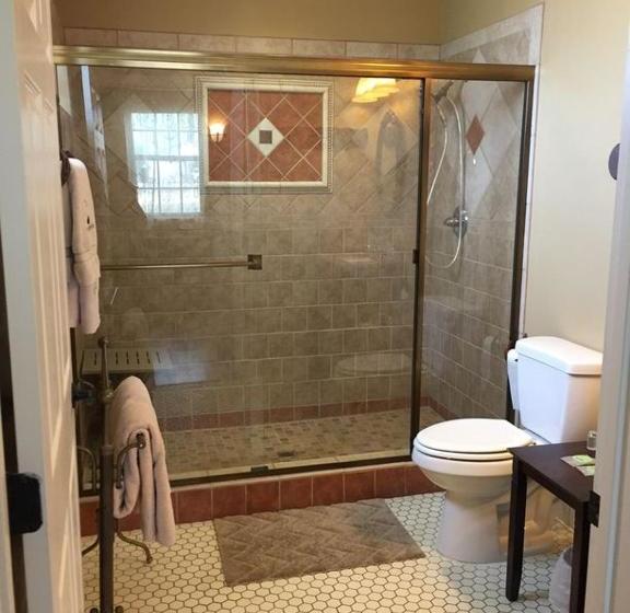 Virgil's Corner B & B