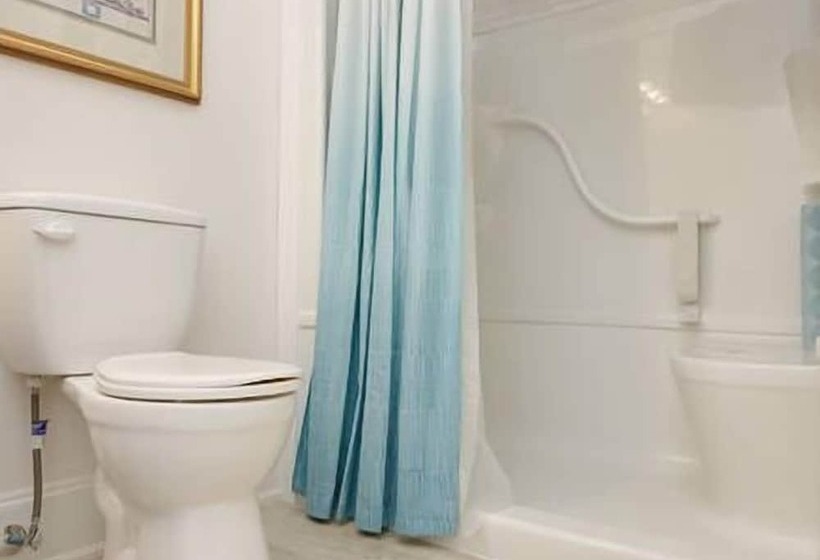 旅馆 Cheltenham Suites