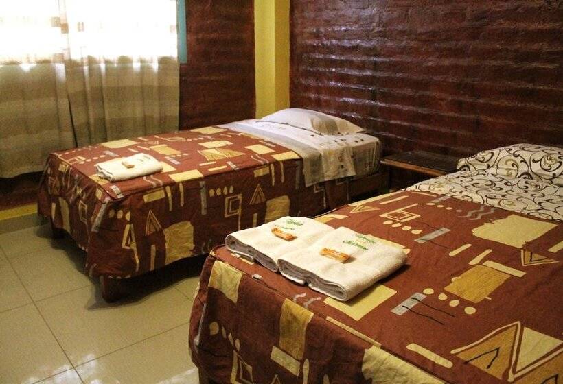 هاستل Hospedaje Montenegro