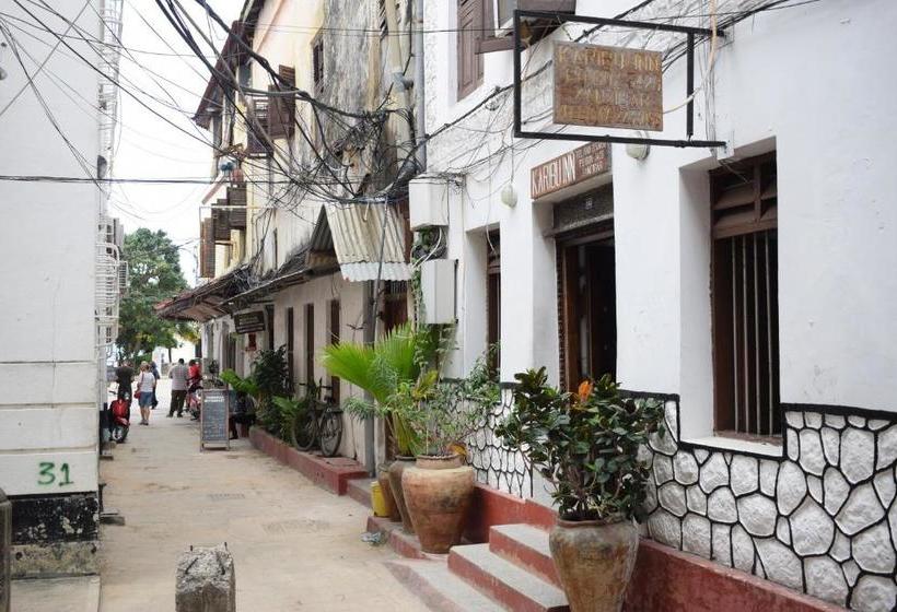 호스텔 Karibu Inn