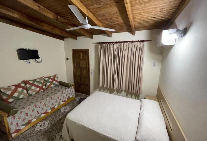 فندق صغير La Posada De Moncho