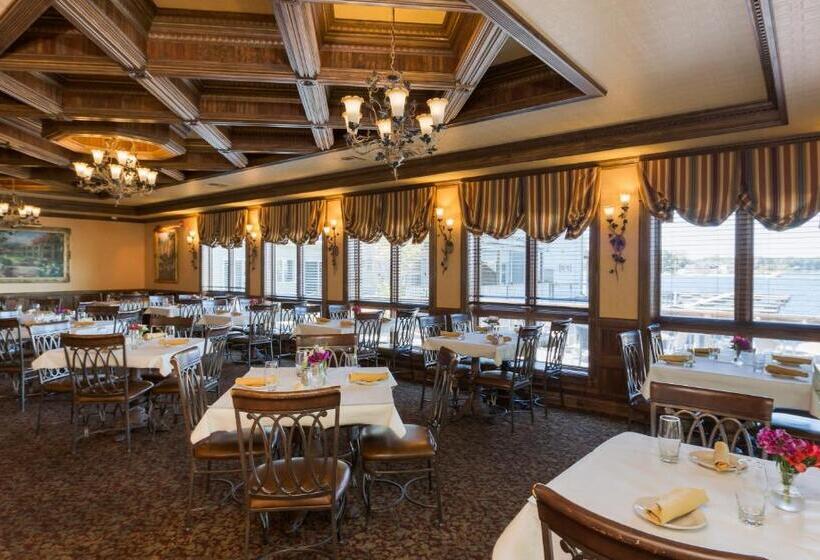 مبيت وإفطار The Blue Heron Inn