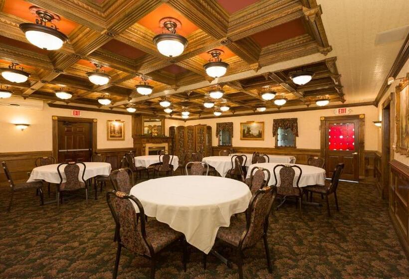 مبيت وإفطار The Blue Heron Inn