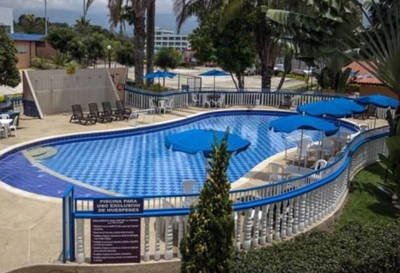 בית מלון כפרי Chinauta Real