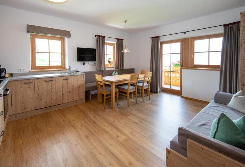 בית מלון כפרי Klampfererhof