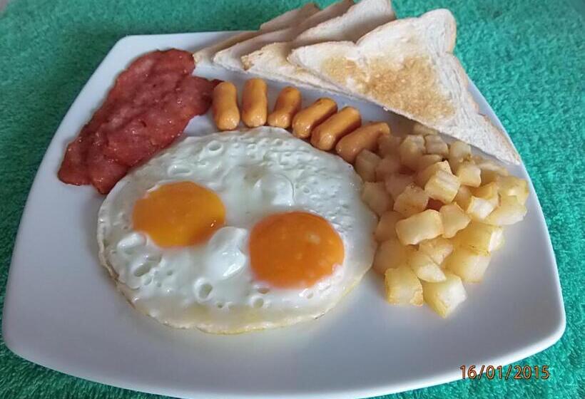 膳宿费 Dahla House Ranong