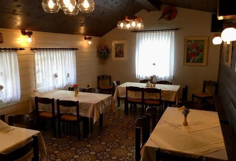 پانسیون Guest House Atelšek