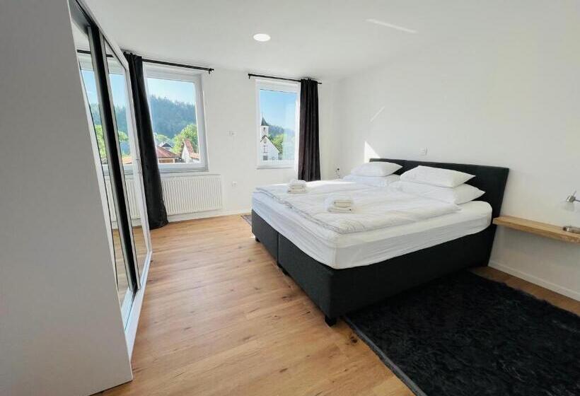 پانسیون Guesthouse Avsenik