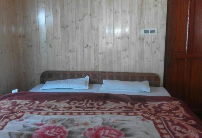 膳宿费 Hayat Hotel Pahalgam
