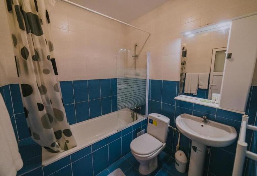 Пансион Hostel Denisa