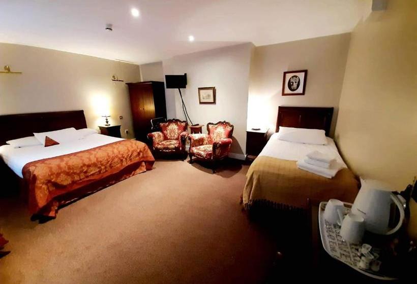 Пансион Jbs Bar & Guest Accommodation