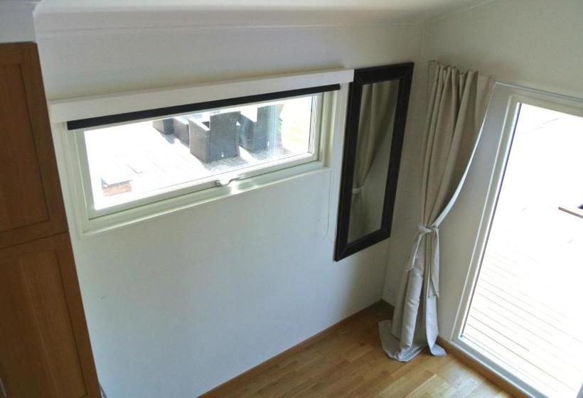 بنسيون Room By Water