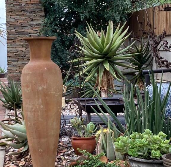 ペンション Villa Contessa