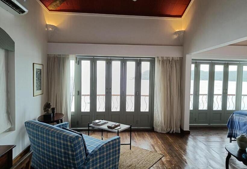 אתר נופש Ahilya By The Sea