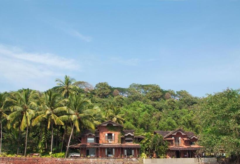 리조트 Ahilya By The Sea