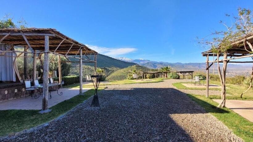 هاستل Le Douar Berbere