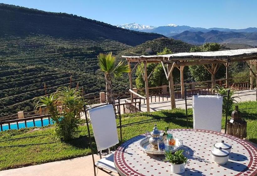 هاستل Le Douar Berbere