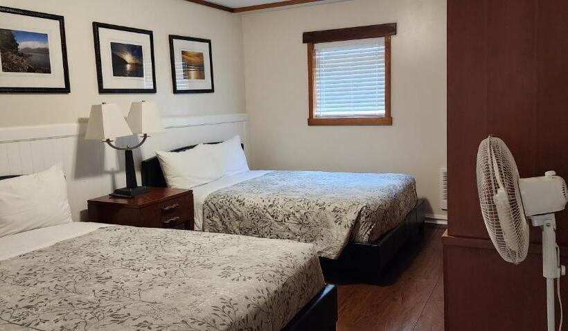 הוסטל Meares Vista Inn