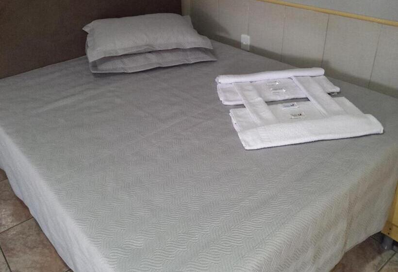 هاستل Pousada Tio Tonho