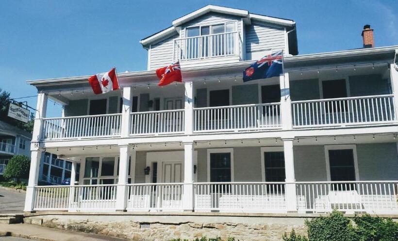 Общежитие South Landing Inn