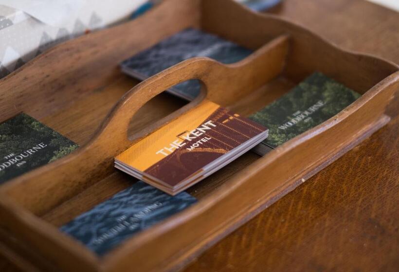 Общежитие South Landing Inn