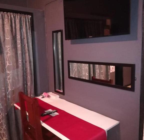 בית מלון כפרי Phalaborwa Town Guesthouse