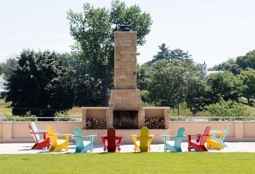 هتل Delamar West Hartford