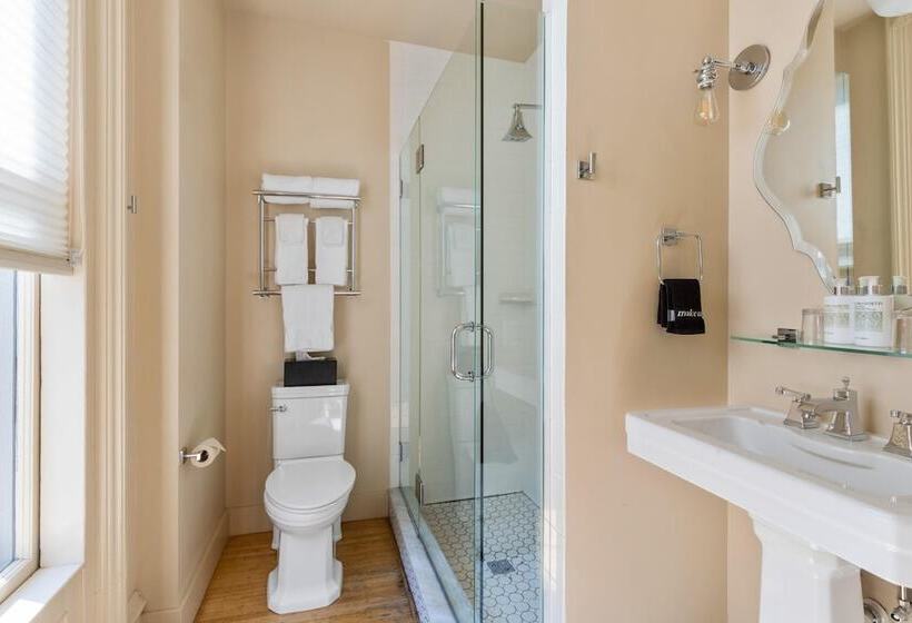 בית מלון כפרי The Francis