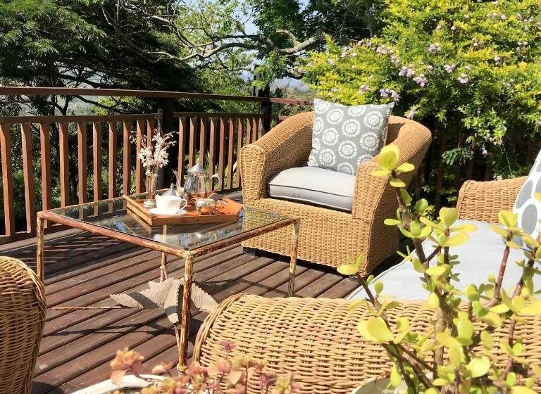 פנסיון A Kings View