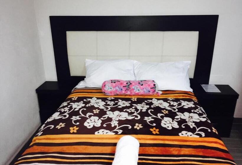 פנסיון Coatlicue