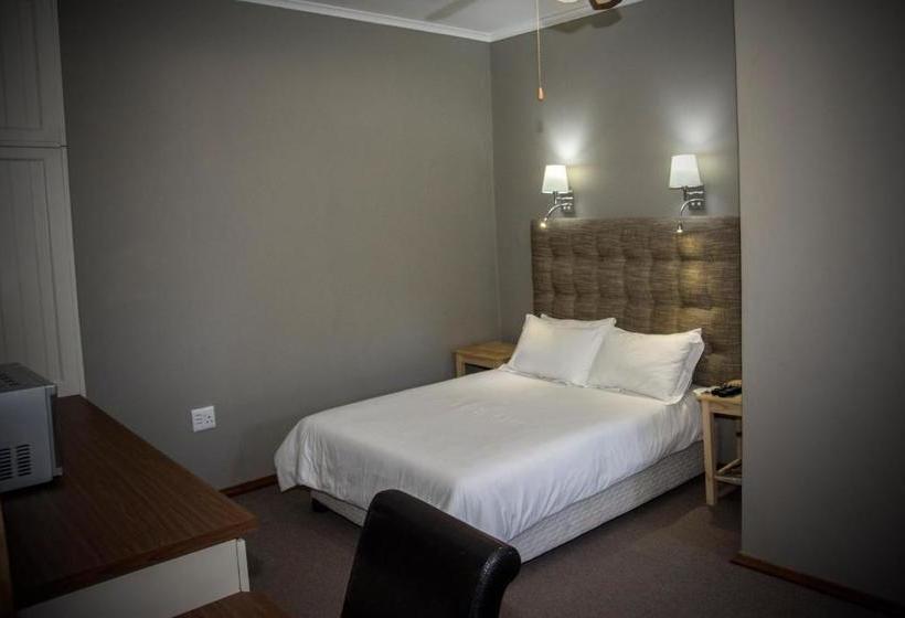 פנסיון Gariep Country Lodge