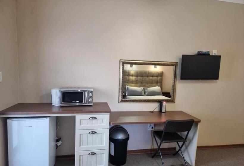 ペンション Gariep Country Lodge